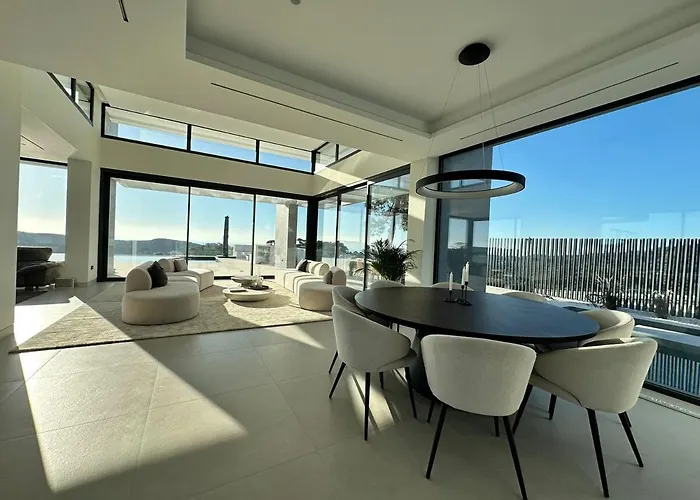 With A Private Pool And Estepona