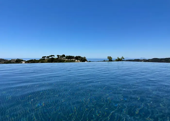 Сasa de vacaciones With A Private Pool And Estepona